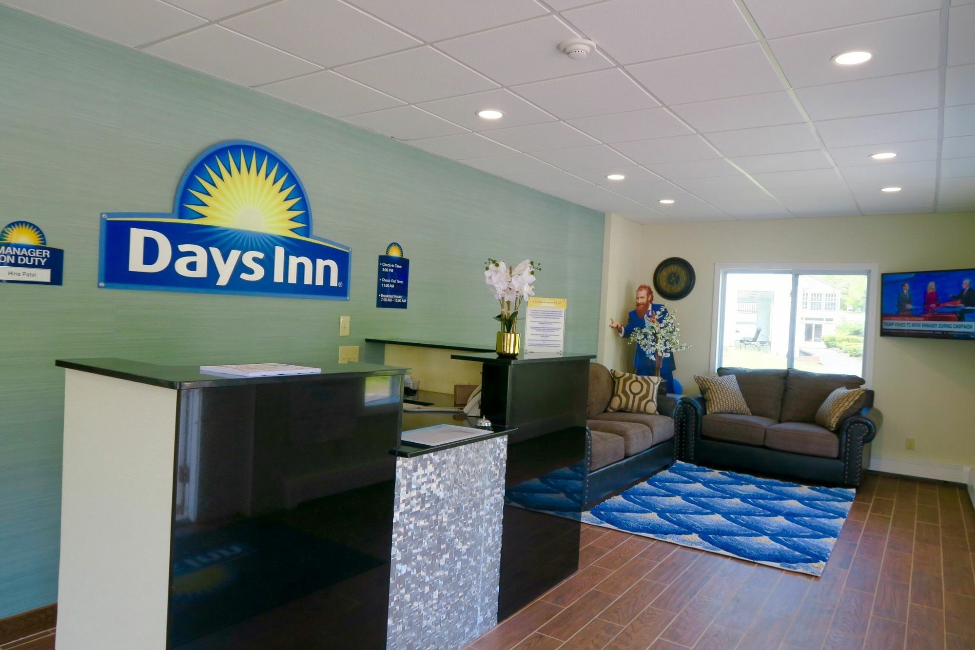 Days Inn By Wyndham Lincoln Exterior photo